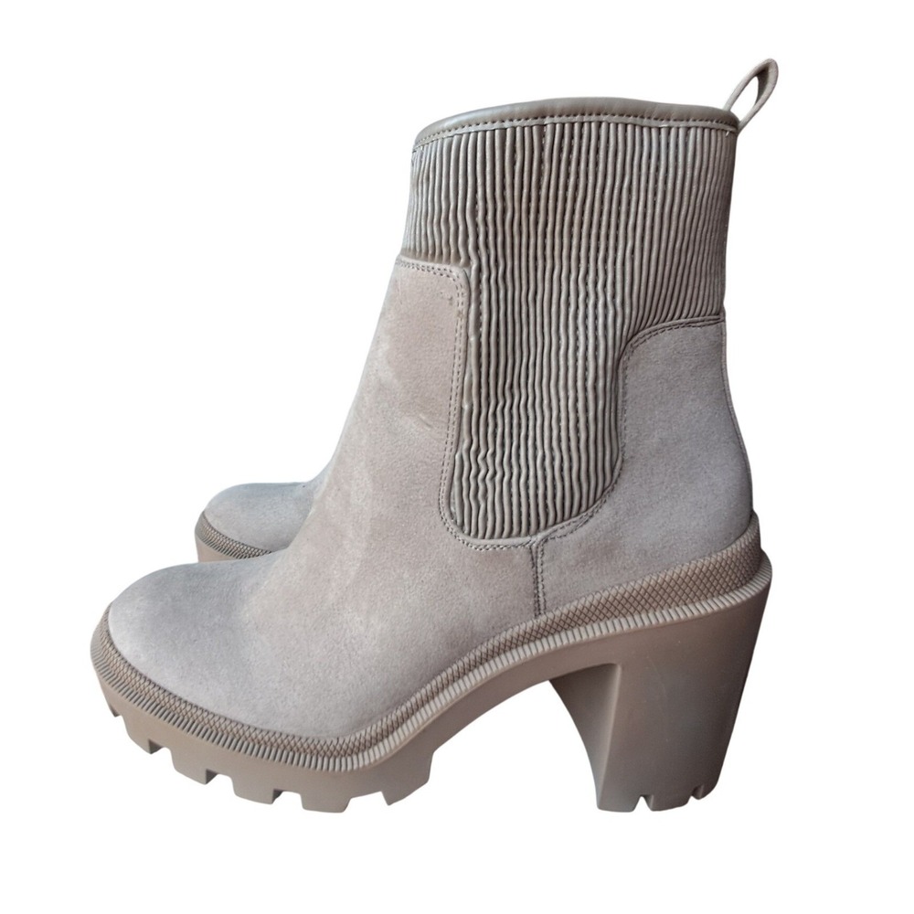 JLO Jennifer Lopez Emalee Taupe Platform Lug Sole Ankle Boots Women 9.5 M 41
